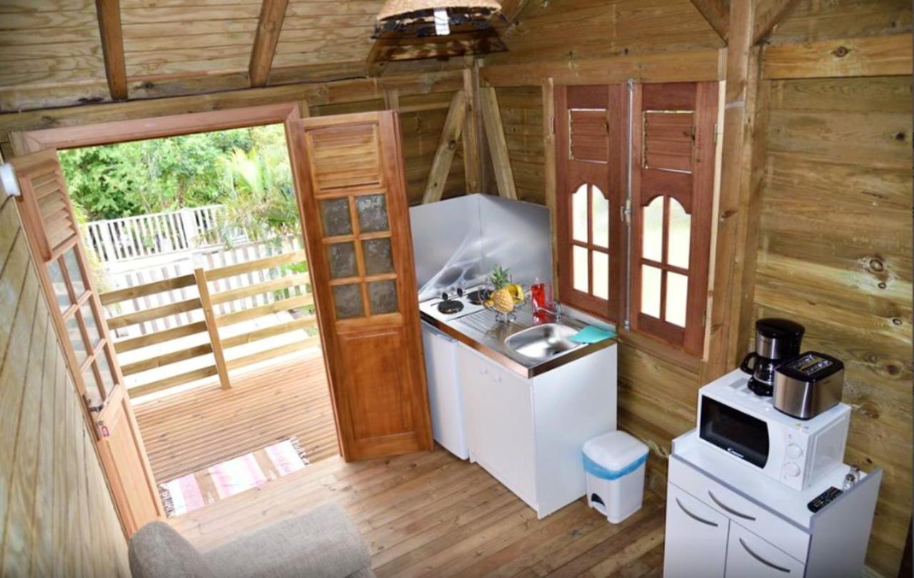 A Avec Piscine Partagee Chalet *