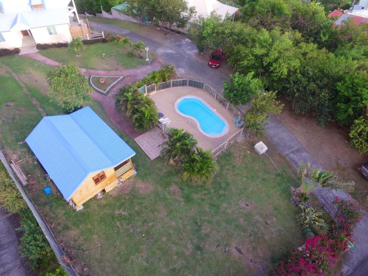 A Avec Piscine Partagee